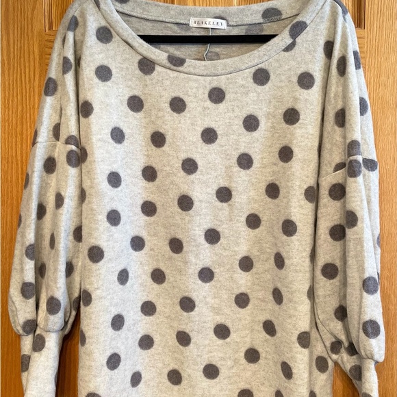 Dottie Sweater Top - Picture 2 of 2